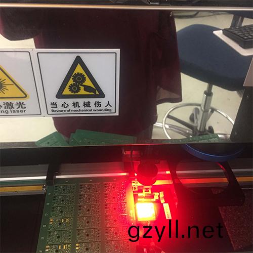 激光切割機的一(yi)些註意要項