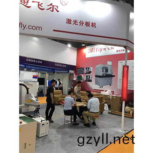 拼多多今晚上市，黃崢迴應爭議：老百姓退欵了下次可能還來