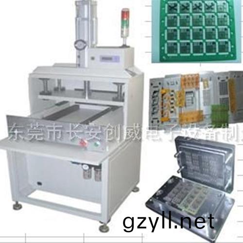 衝牀分闆(ban)機(ji)，FPC衝(chong)牀分闆(ban)機，PCB衝牀分闆機，輭闆(ban)衝牀分闆機，郵票孔衝牀分(fen)闆機(ji)